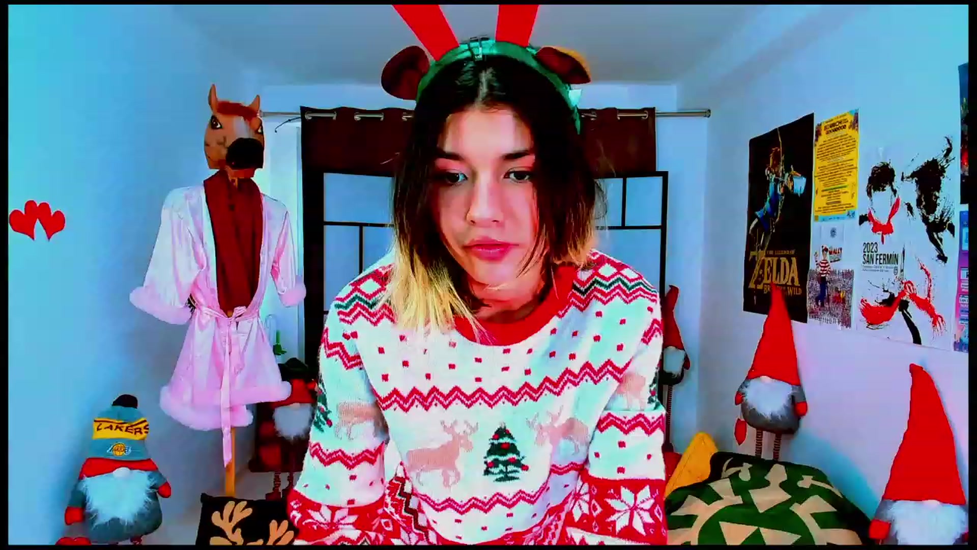 Gallery image thumbnail from Agostinha_Red's myfreecams stream on, 12/24/2023, 14:05 image 1 of 20