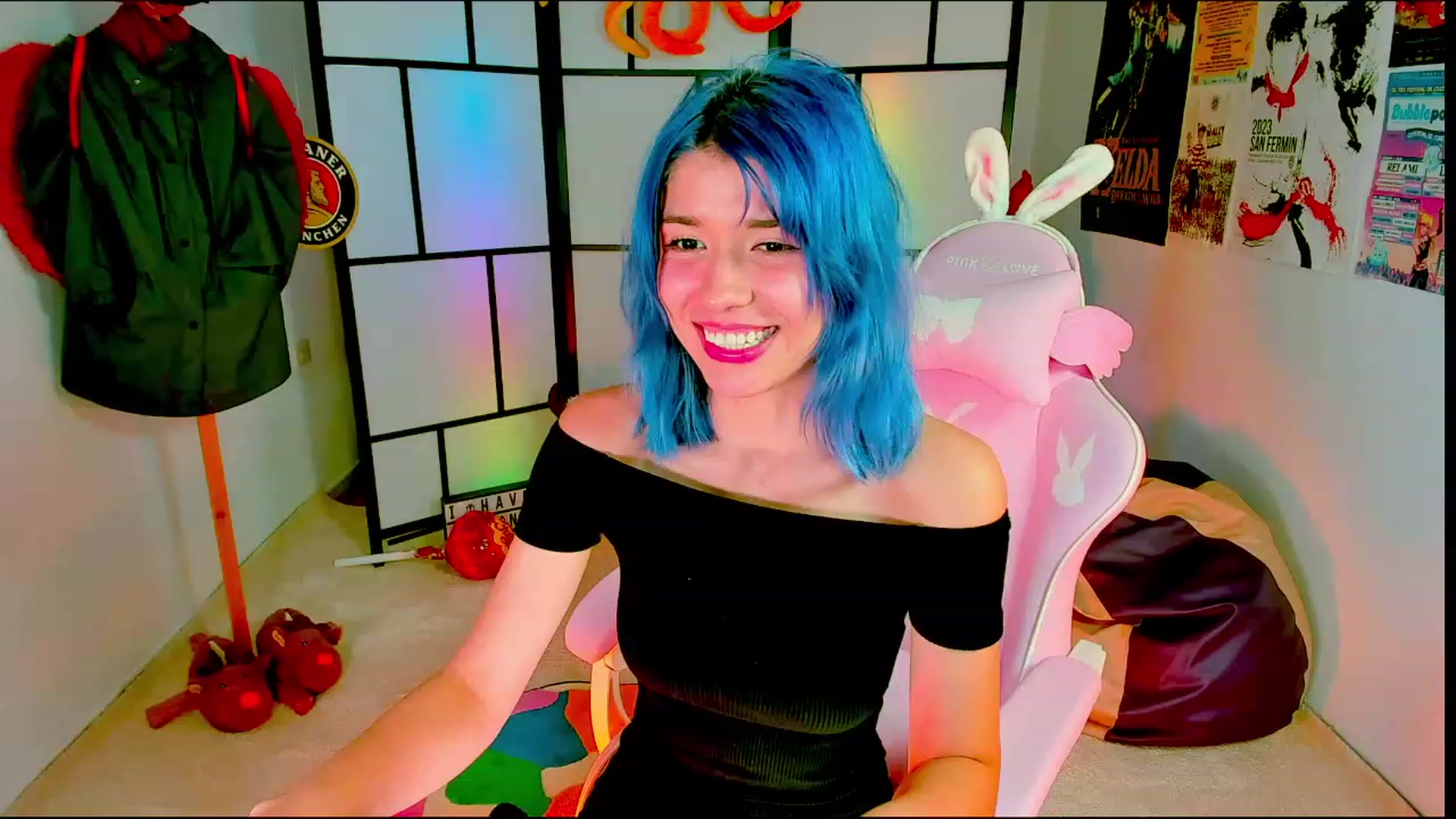 Gallery image thumbnail from Agostinha_Red's myfreecams stream on, 02/08/2024, 15:51 image 14 of 20