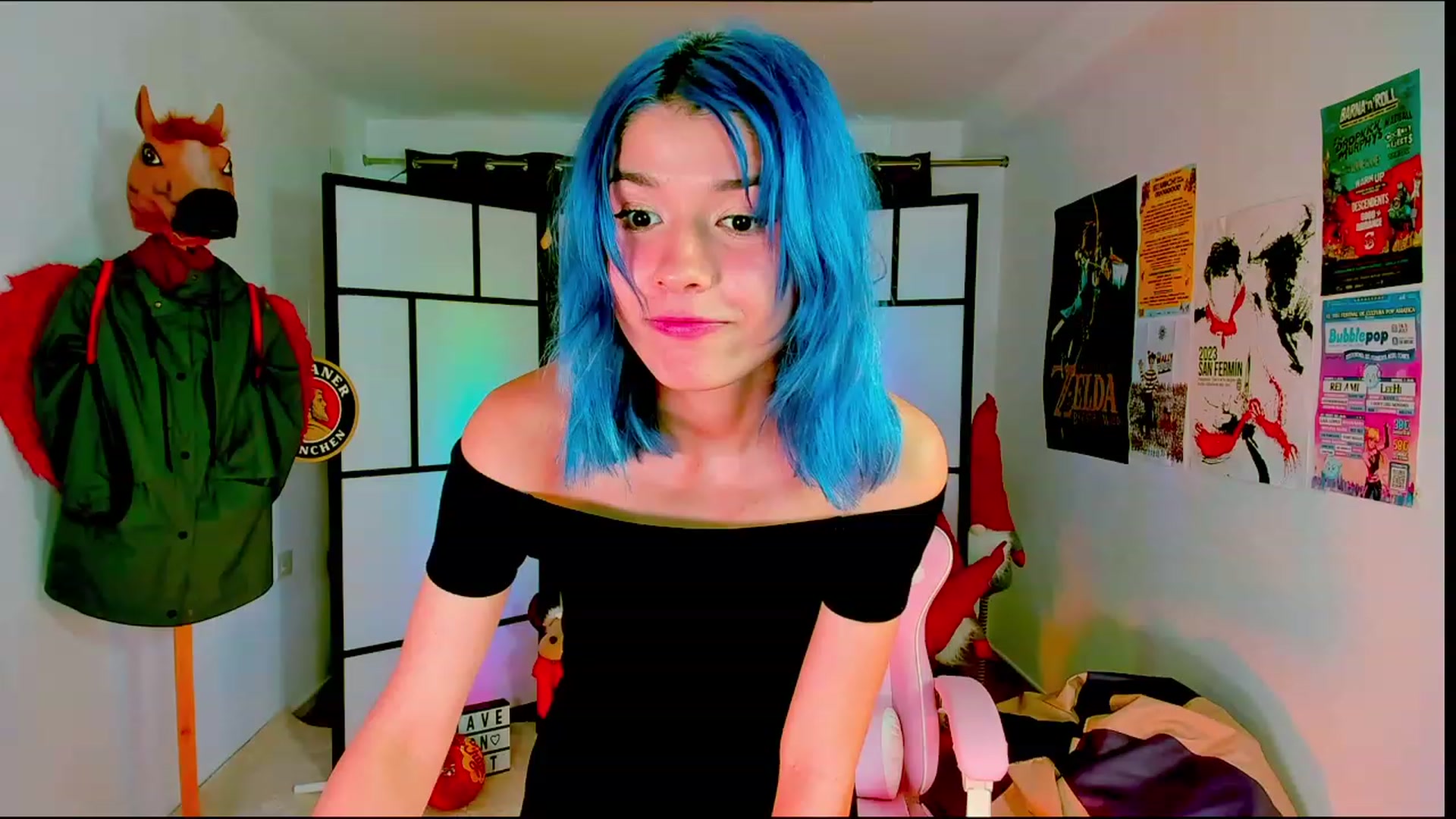 Gallery image thumbnail from Agostinha_Red's myfreecams stream on, 02/08/2024, 15:51 image 19 of 20