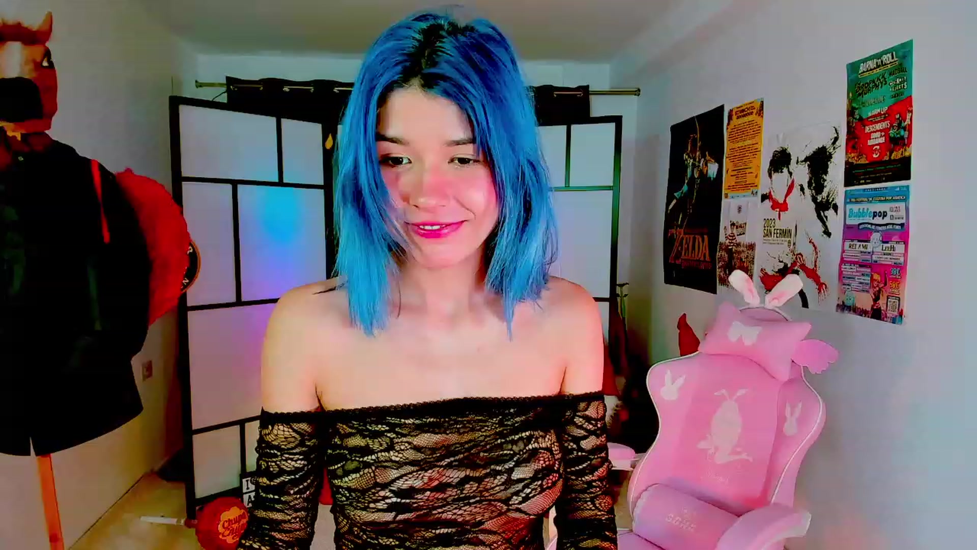 Gallery image thumbnail from Agostinha_Red's myfreecams stream on, 02/11/2024, 15:13 image 17 of 20
