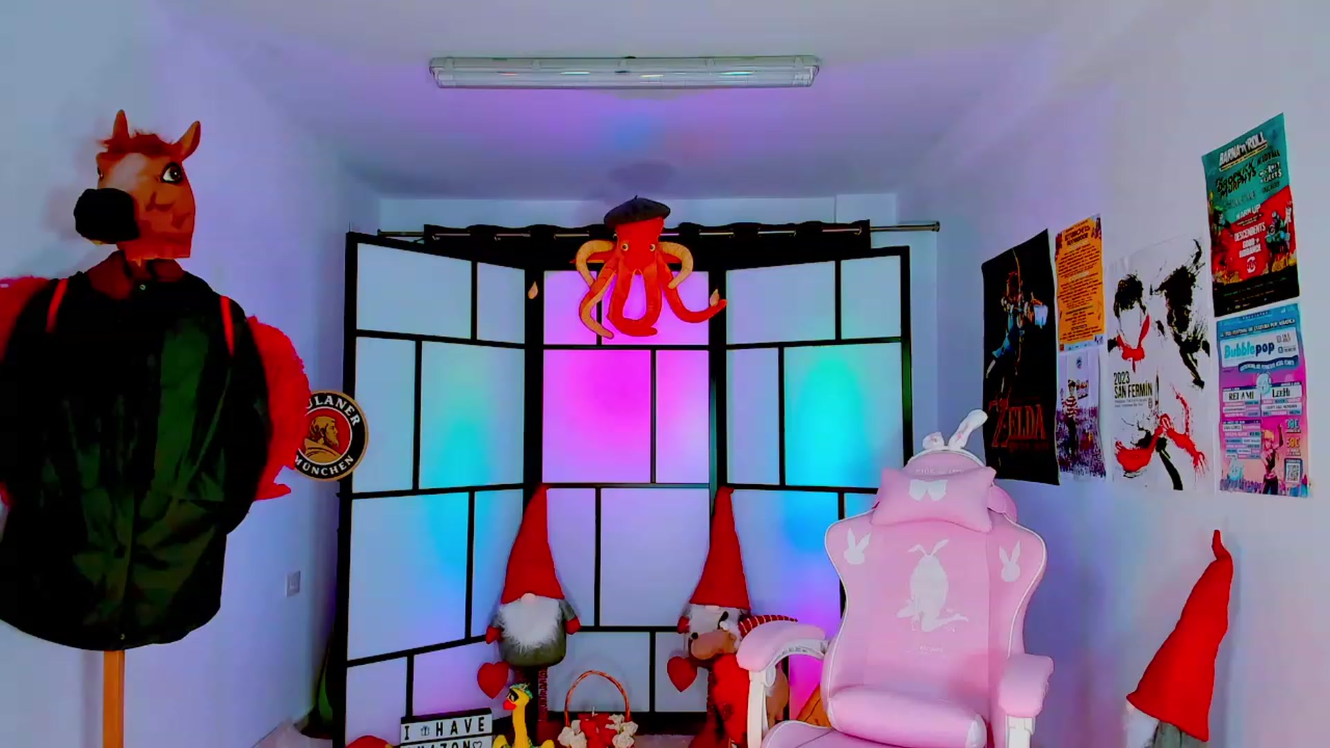 Gallery image thumbnail from Agostinha_Red's myfreecams stream on, 03/05/2024, 20:11 image 17 of 20