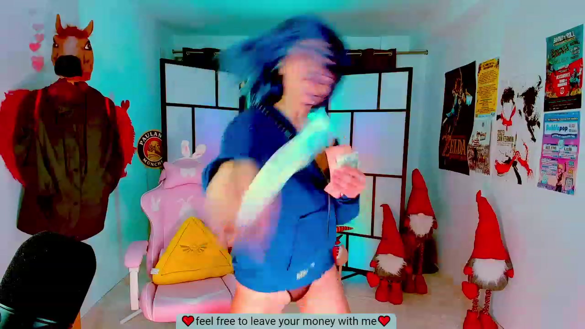 Gallery image thumbnail from Agostinha_Red's myfreecams stream on, 03/08/2024, 22:00 image 20 of 20