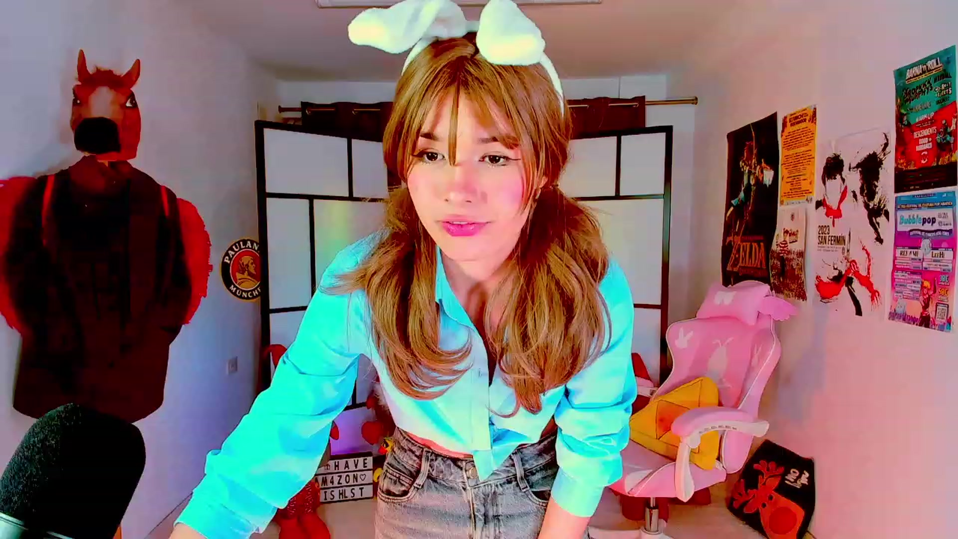 Gallery image thumbnail from Agostinha_Red's myfreecams stream on, 03/12/2024, 22:50 image 2 of 20