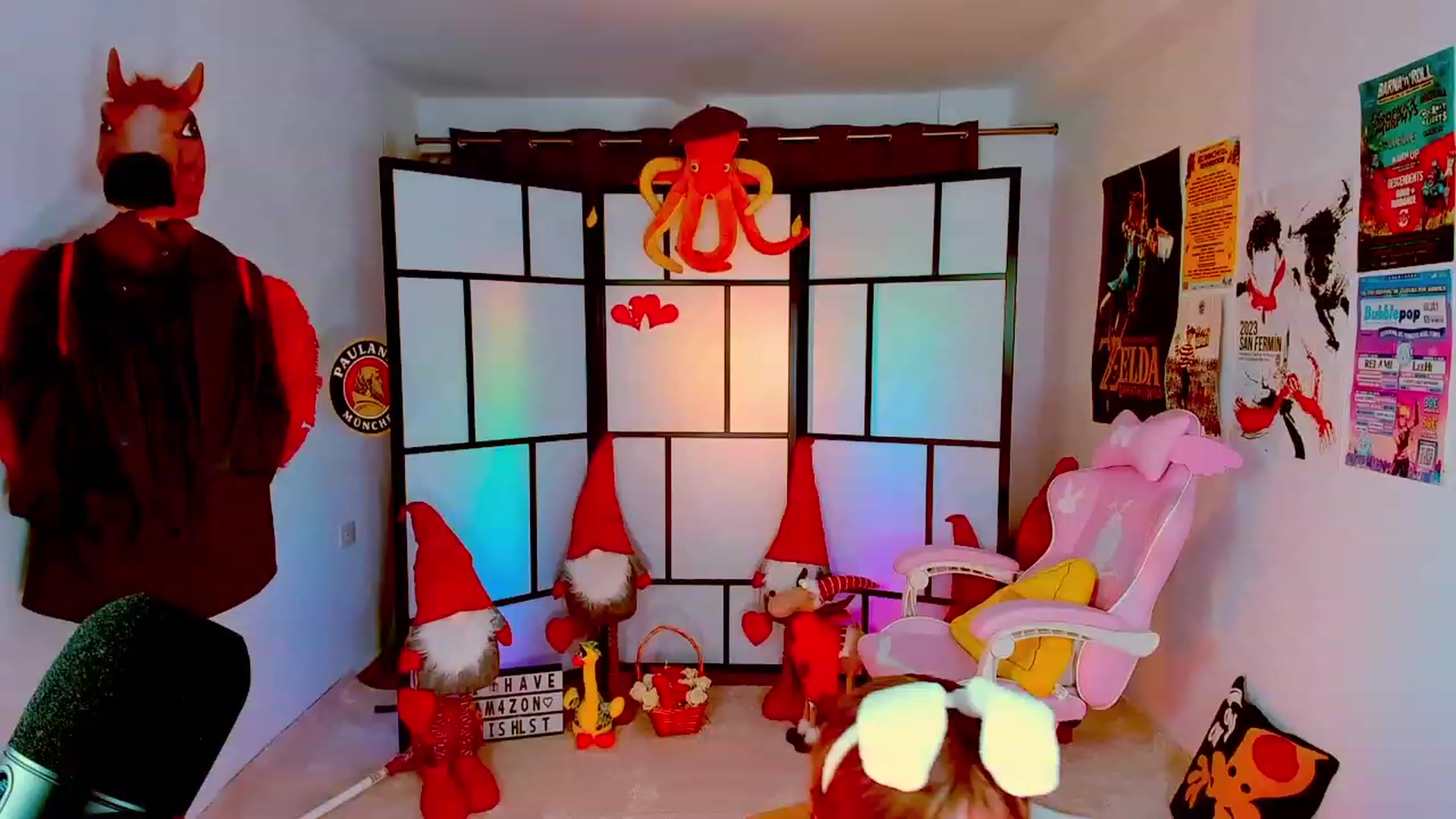 Gallery image thumbnail from Agostinha_Red's myfreecams stream on, 03/12/2024, 22:50 image 9 of 20