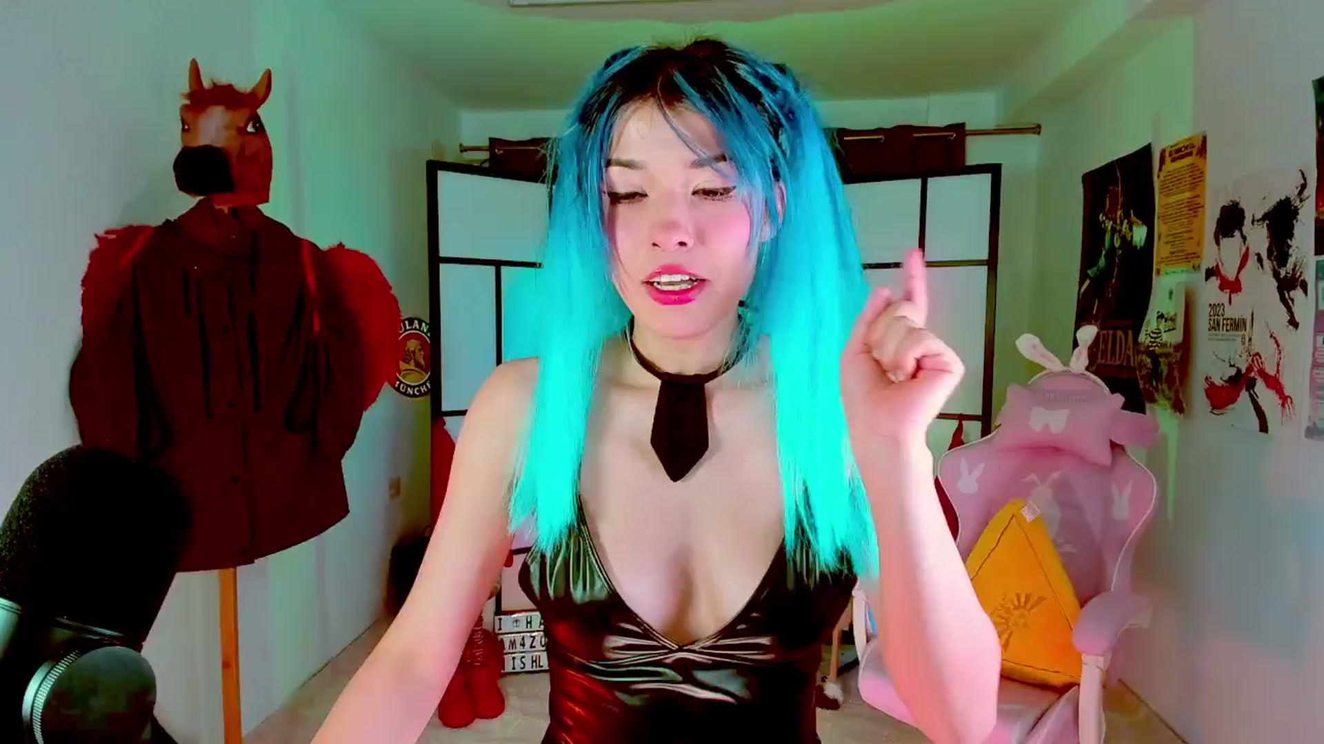 Gallery image thumbnail from Agostinha_Red's myfreecams stream on, 04/11/2024, 19:48 image 5 of 20