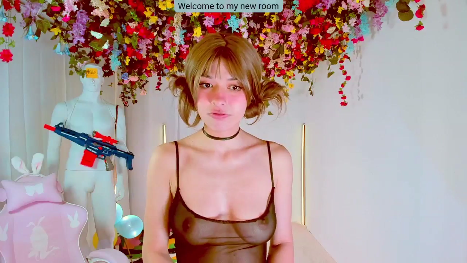 Gallery image thumbnail from Agostinha_Red's myfreecams stream on, 05/02/2024, 23:03 image 5 of 20