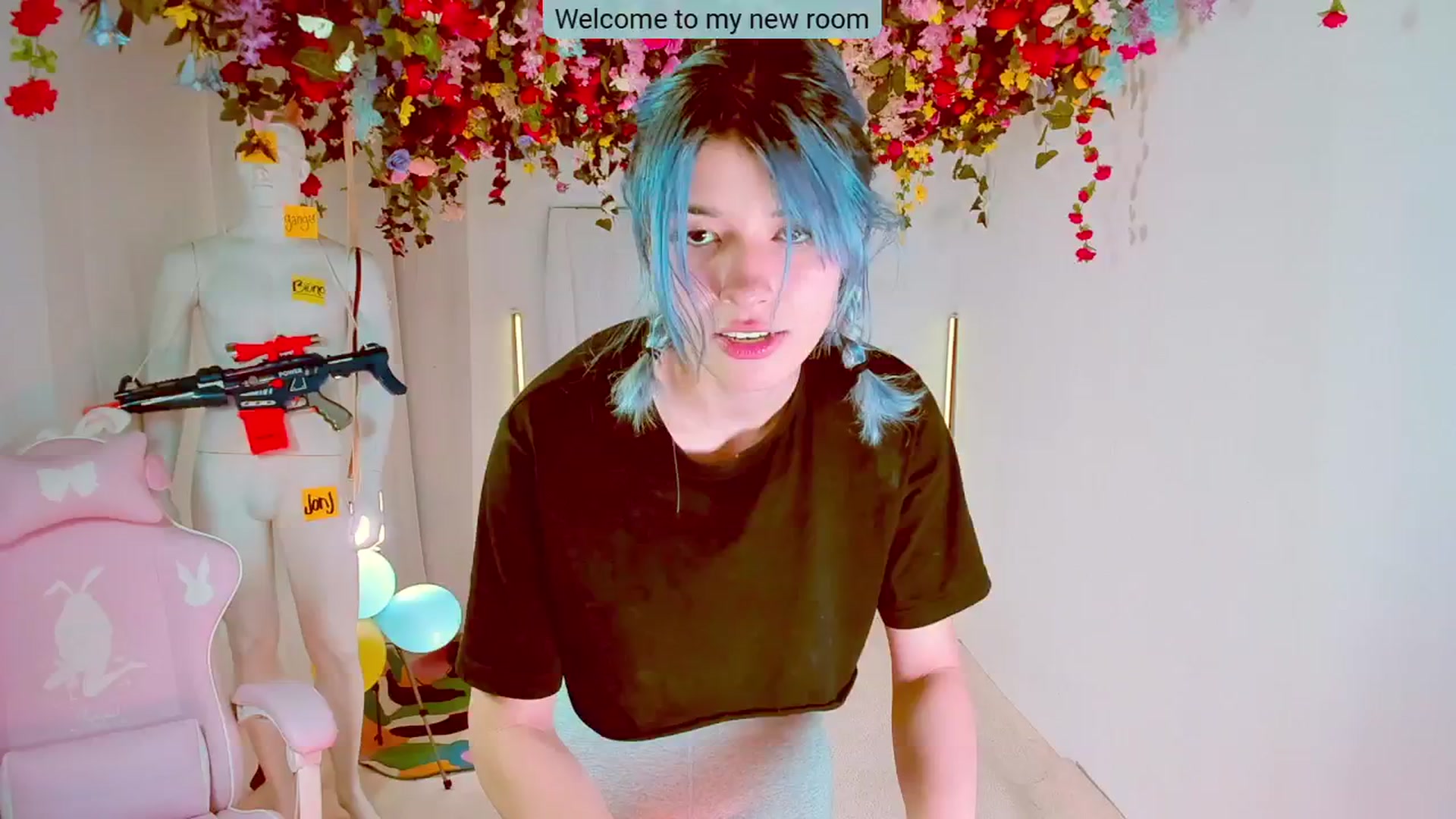 Gallery image thumbnail from Agostinha_Red's myfreecams stream on, 05/04/2024, 22:40 image 6 of 20