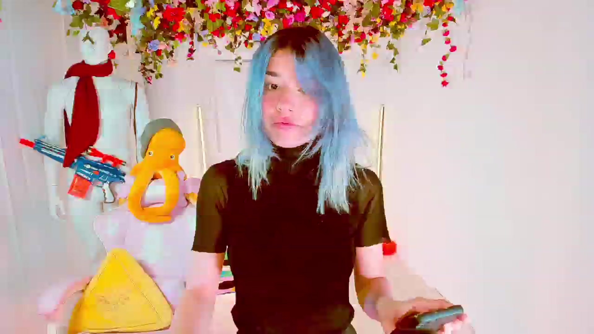Gallery image thumbnail from Agostinha_Red's myfreecams stream on, 05/28/2024, 23:21 image 17 of 20
