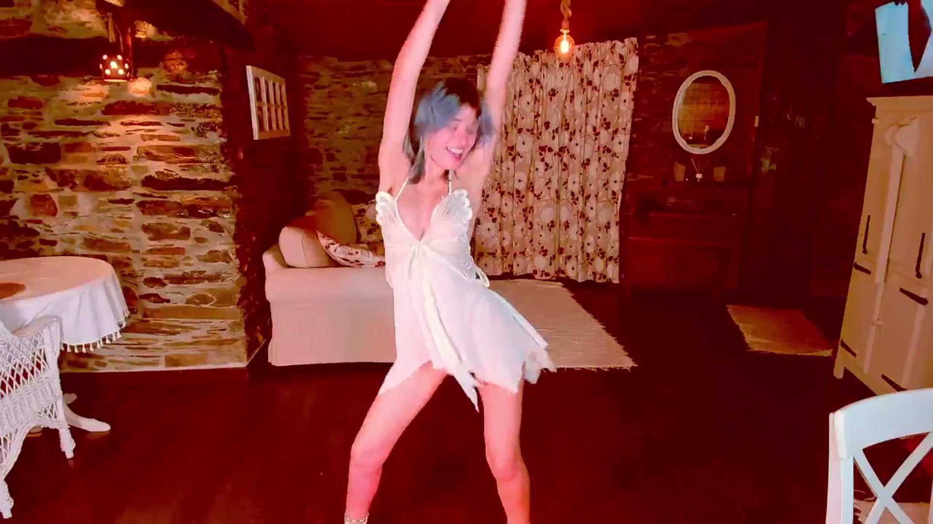 Gallery image thumbnail from Agostinha_Red's myfreecams stream on, 05/30/2024, 02:10 image 10 of 20