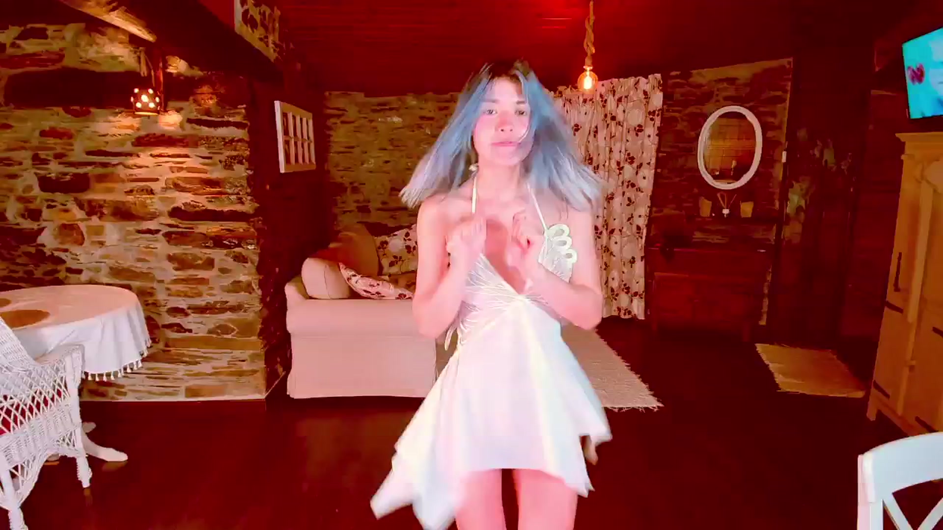 Gallery image thumbnail from Agostinha_Red's myfreecams stream on, 05/30/2024, 02:10 image 2 of 20