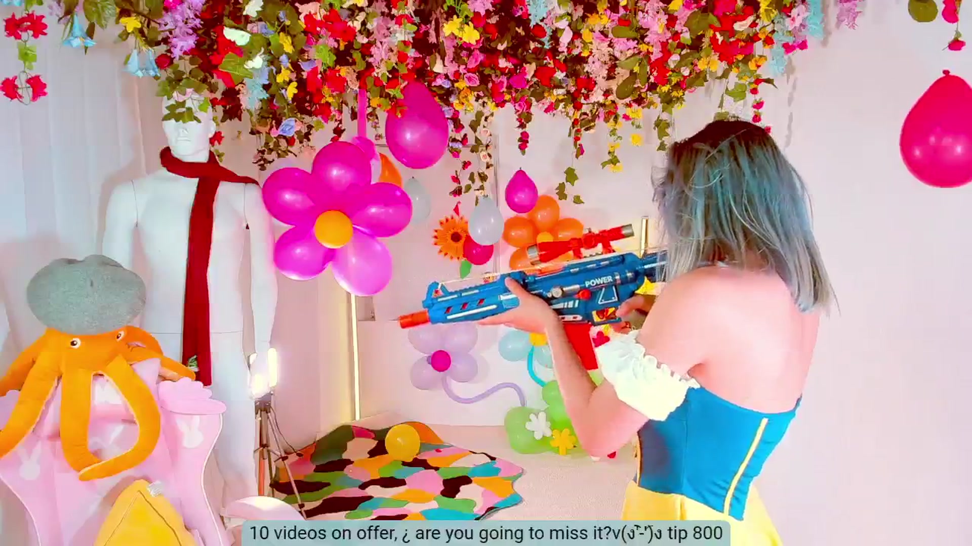 Gallery image thumbnail from Agostinha_Red's myfreecams stream on, 06/16/2024, 24:01 image 6 of 20