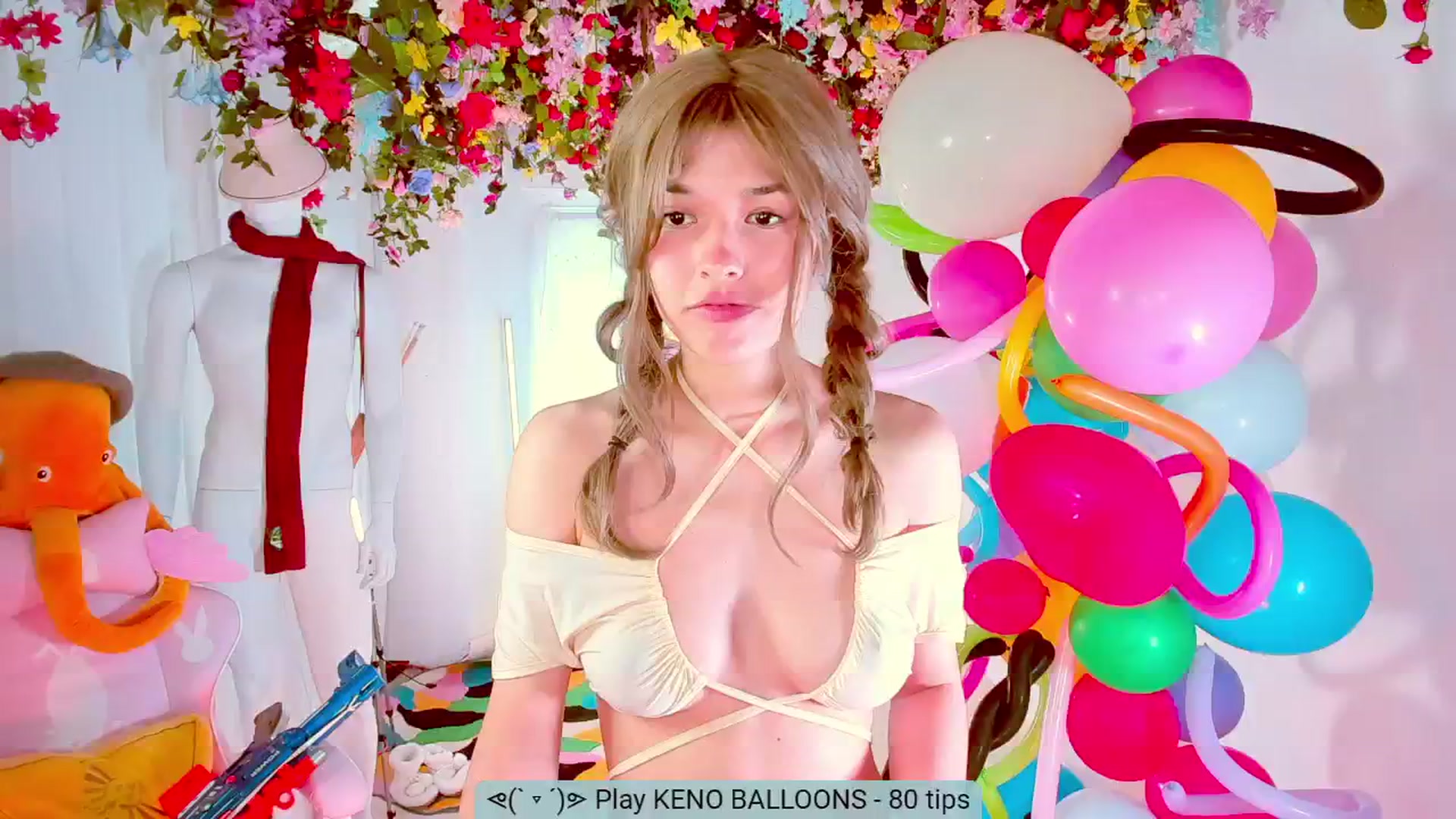 Gallery image thumbnail from Agostinha_Red's myfreecams stream on, 06/20/2024, 17:32 image 14 of 20