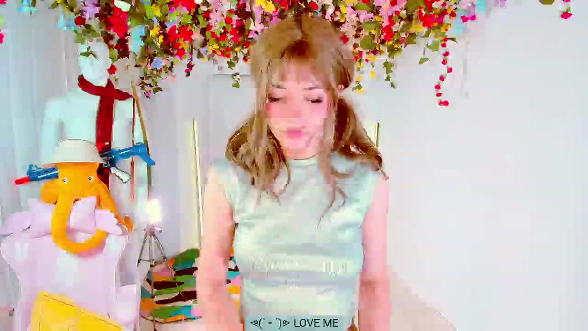Gallery image thumbnail from Agostinha_Red's myfreecams stream on, 06/24/2024, 24:08 image 5 of 20