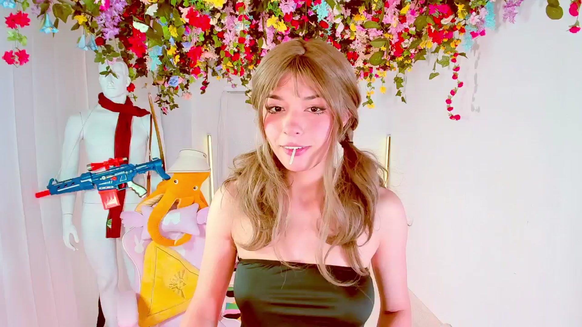 Gallery image thumbnail from Agostinha_Red's myfreecams stream on, 06/24/2024, 20:52 image 6 of 20