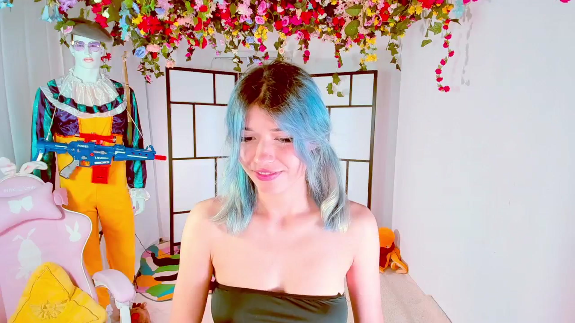 Gallery image thumbnail from Agostinha_Red's myfreecams stream on, 06/27/2024, 01:51 image 16 of 20