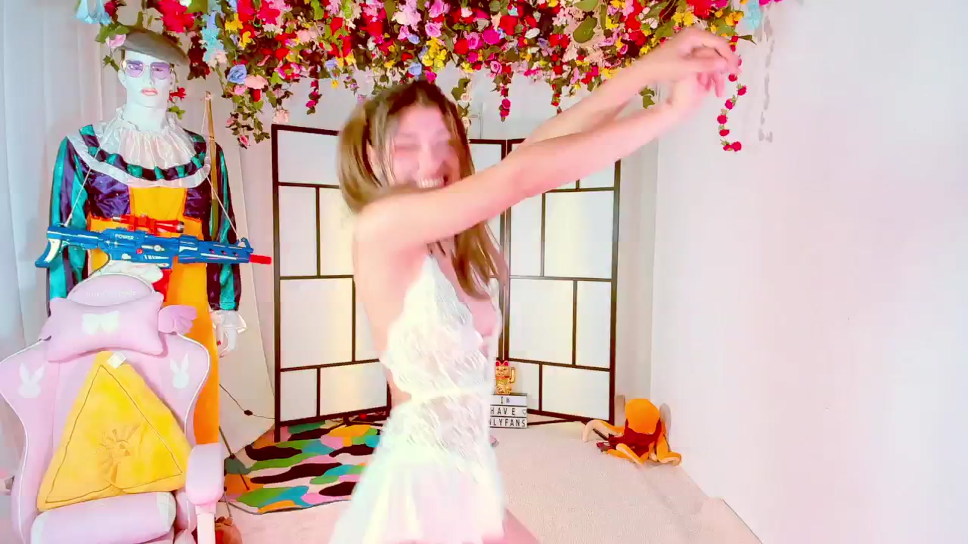 Gallery image thumbnail from Agostinha_Red's myfreecams stream on, 06/29/2024, 02:14 image 20 of 20