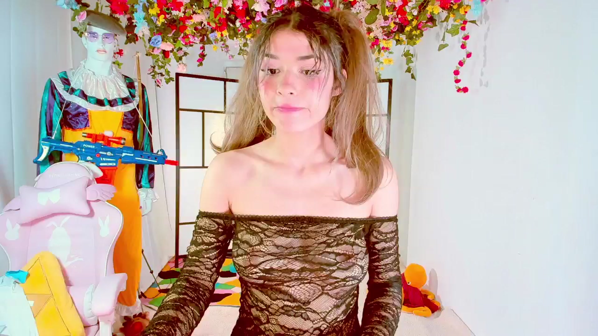 Gallery image thumbnail from Agostinha_Red's myfreecams stream on, 07/04/2024, 22:42 image 3 of 20