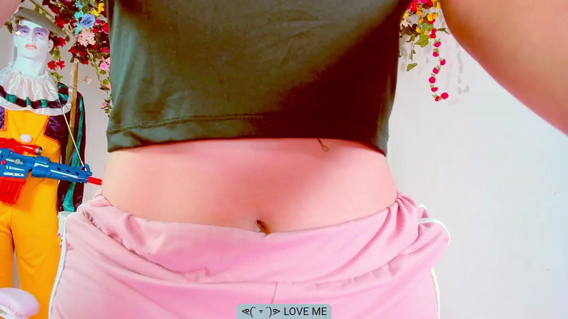 Gallery image thumbnail from Agostinha_Red's myfreecams stream on, 07/05/2024, 23:49 image 6 of 20