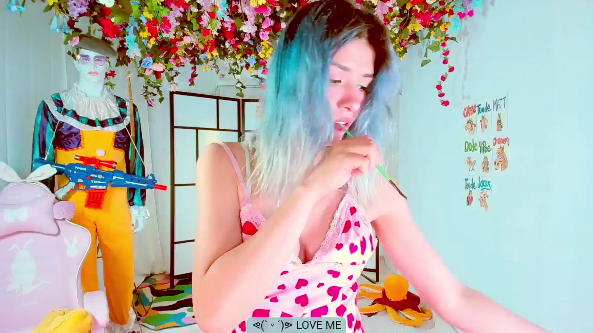 Gallery image thumbnail from Agostinha_Red's myfreecams stream on, 07/09/2024, 23:43 image 7 of 20