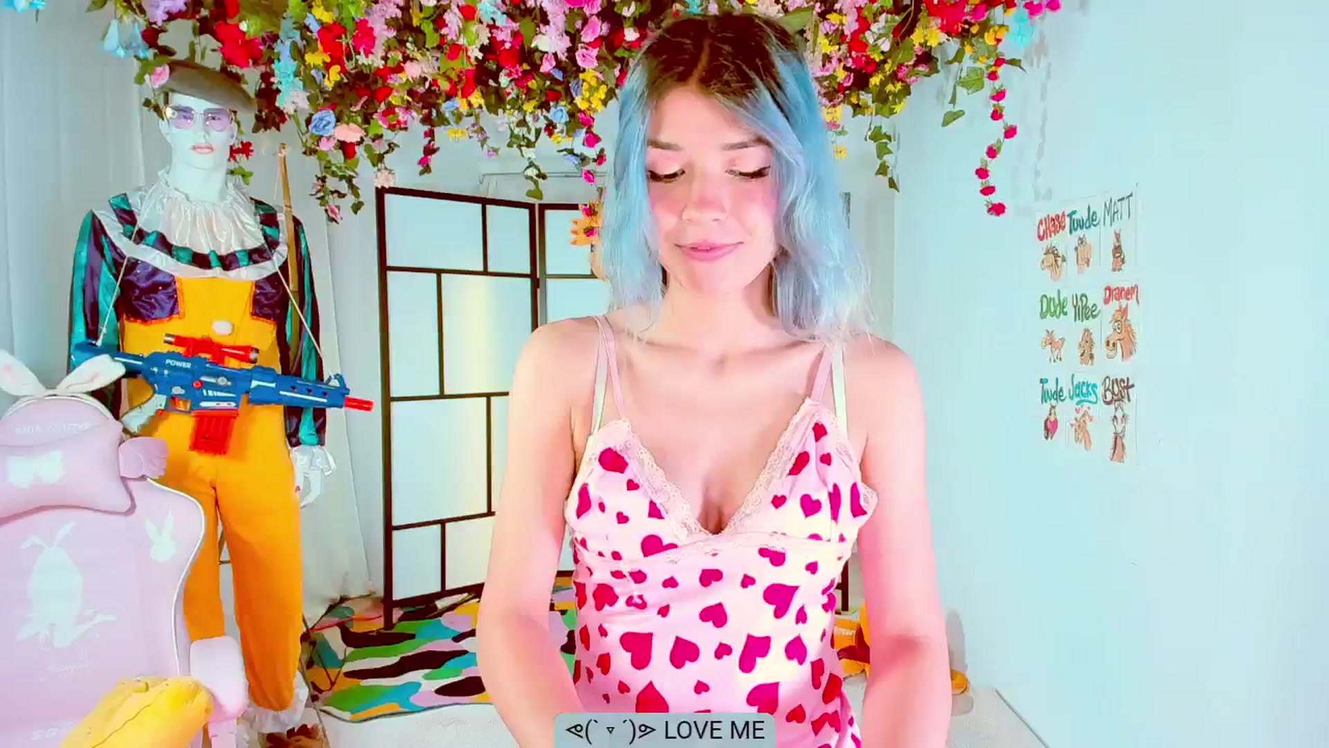 Gallery image thumbnail from Agostinha_Red's myfreecams stream on, 07/09/2024, 23:43 image 15 of 20