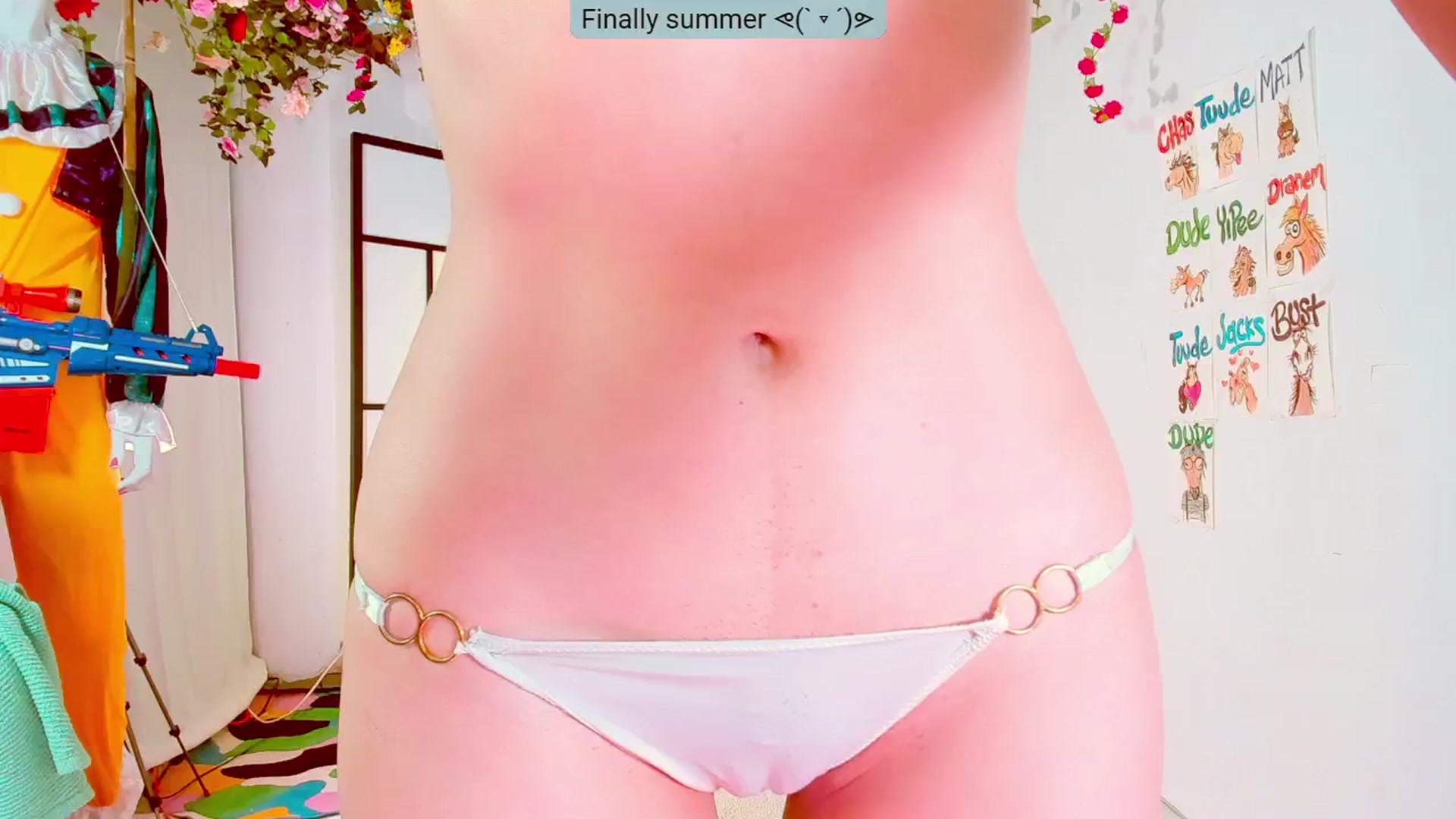 Gallery image thumbnail from Agostinha_Red's myfreecams stream on, 07/18/2024, 23:58 image 5 of 20