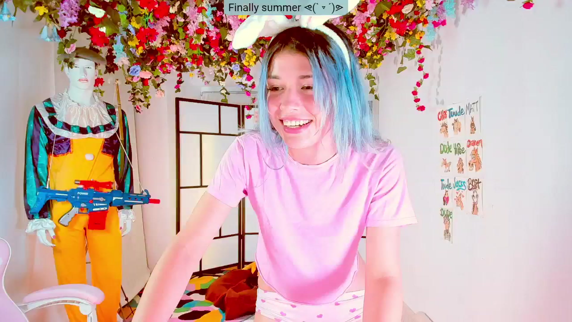 Gallery image thumbnail from Agostinha_Red's myfreecams stream on, 07/20/2024, 21:48 image 4 of 20