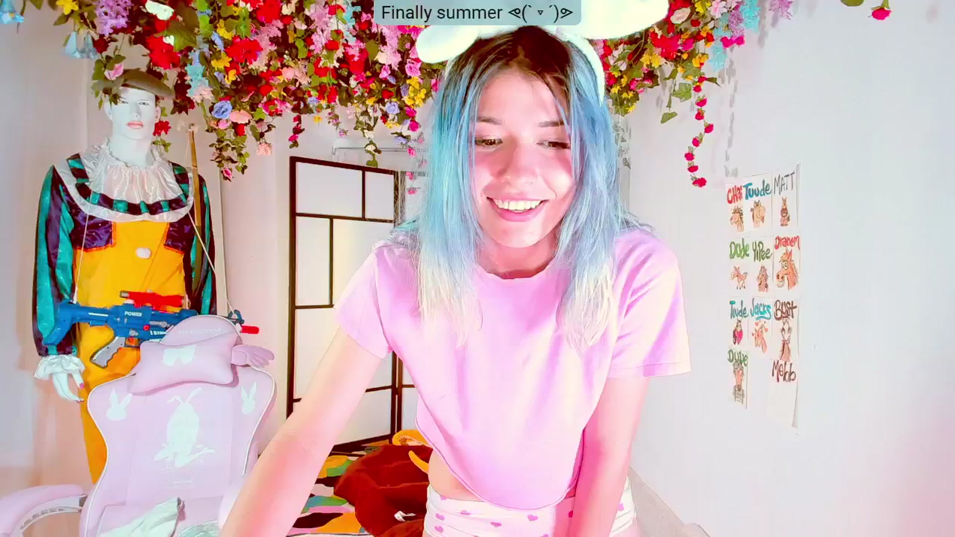 Gallery image thumbnail from Agostinha_Red's myfreecams stream on, 07/20/2024, 21:48 image 19 of 20