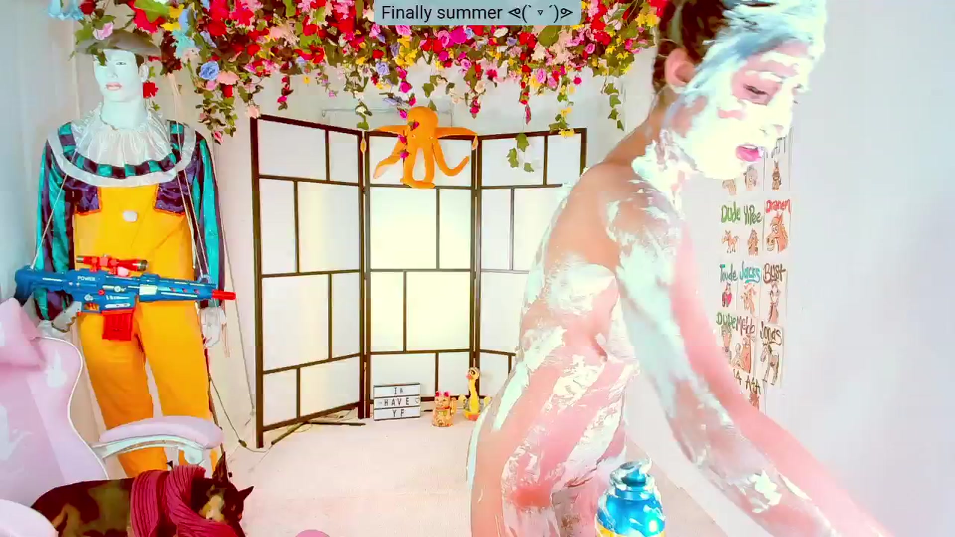 Gallery image thumbnail from Agostinha_Red's myfreecams stream on, 07/21/2024, 20:21 image 16 of 20