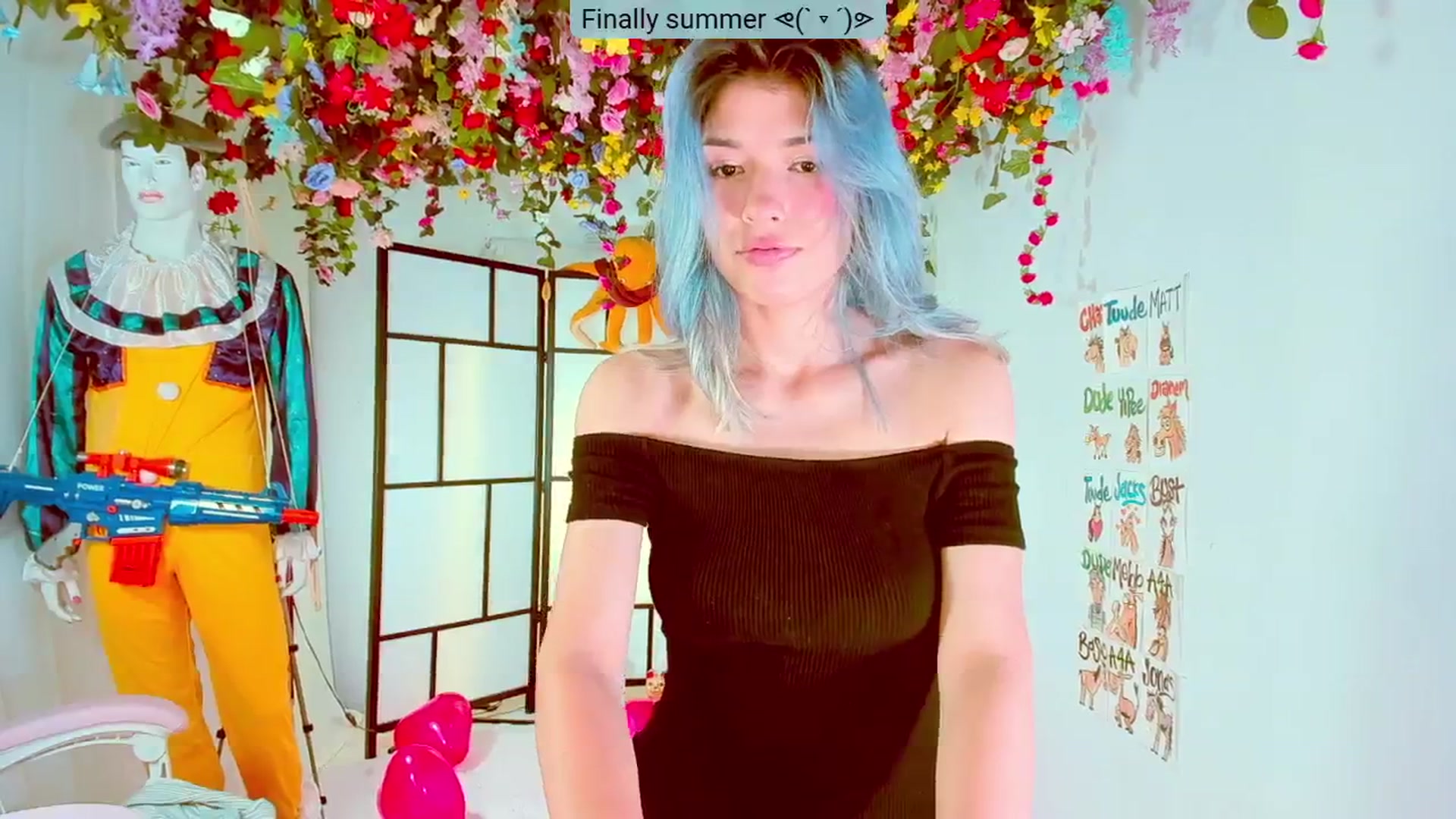 Gallery image thumbnail from Agostinha_Red's myfreecams stream on, 07/25/2024, 19:30 image 13 of 20