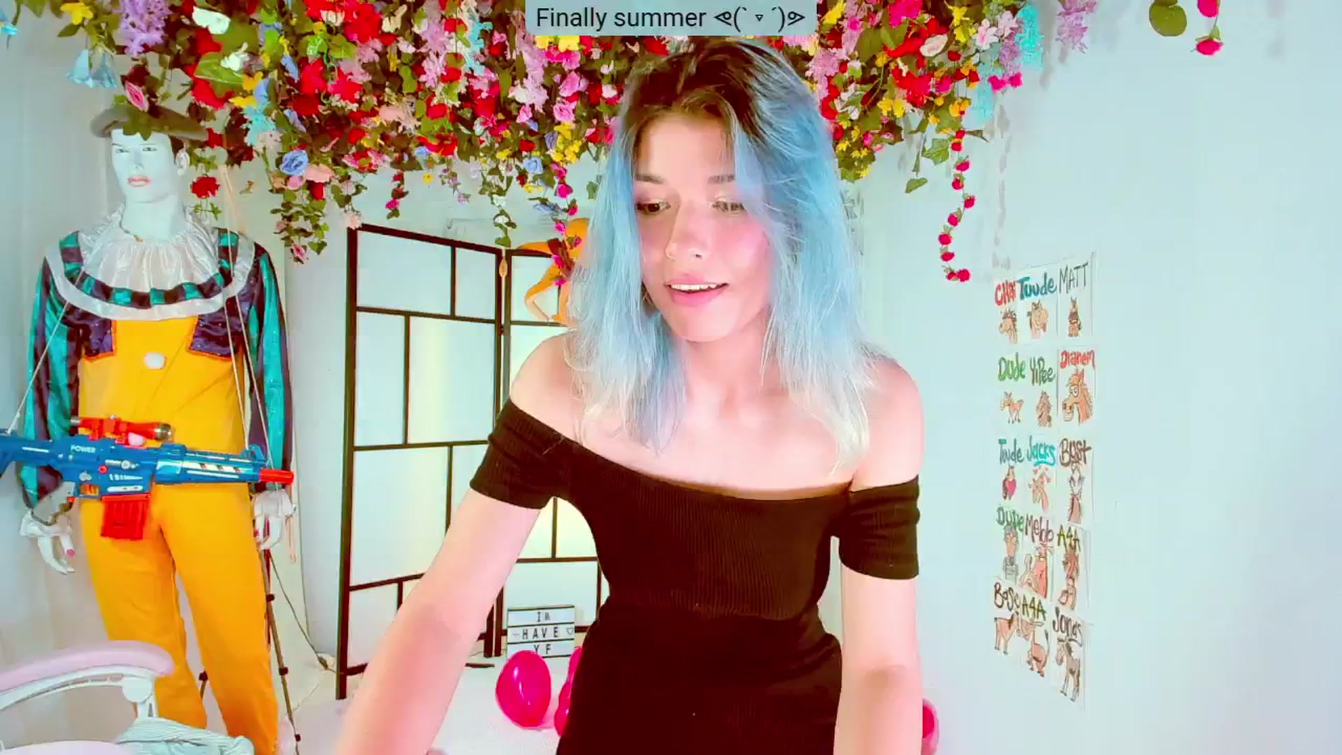Gallery image thumbnail from Agostinha_Red's myfreecams stream on, 07/25/2024, 19:30 image 10 of 20