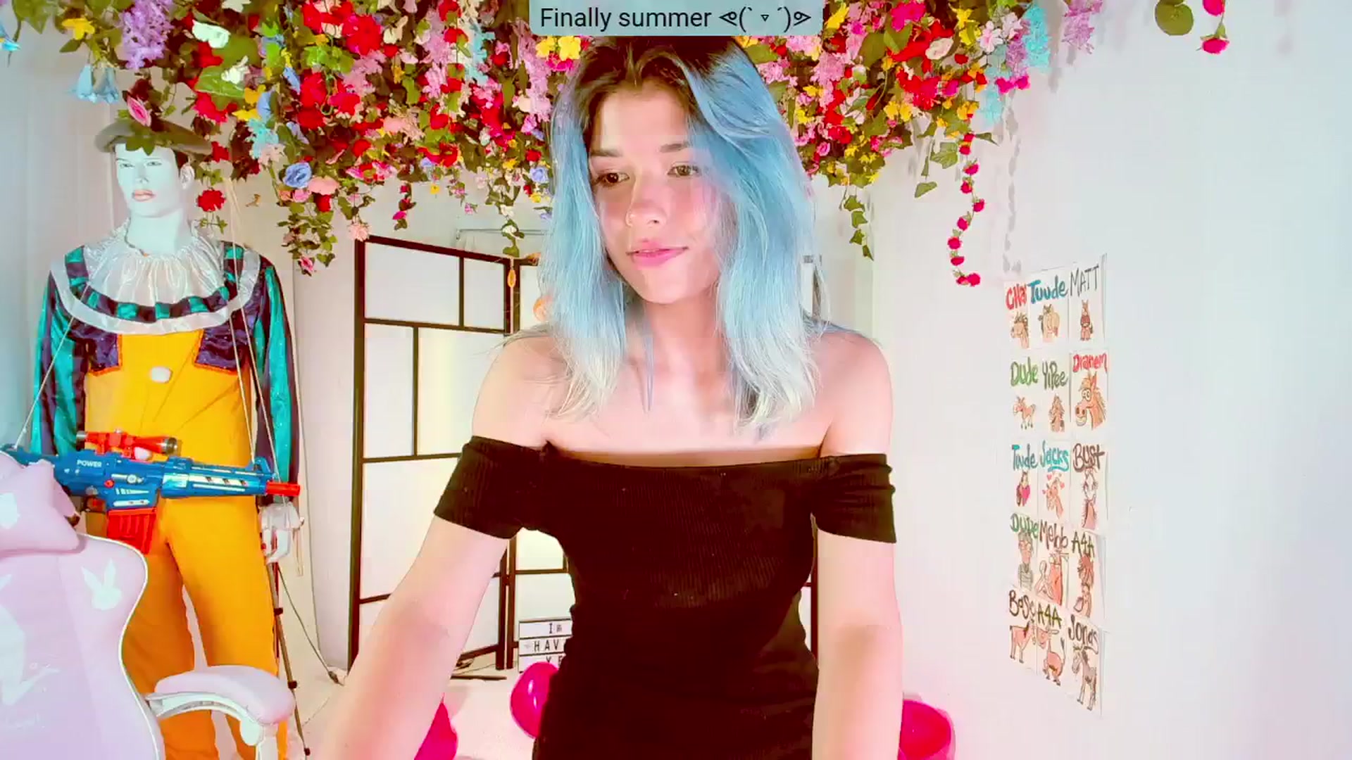 Gallery image thumbnail from Agostinha_Red's myfreecams stream on, 07/25/2024, 20:55 image 17 of 20