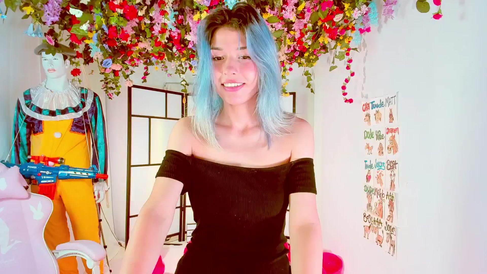 Gallery image thumbnail from Agostinha_Red's myfreecams stream on, 07/25/2024, 20:55 image 9 of 20