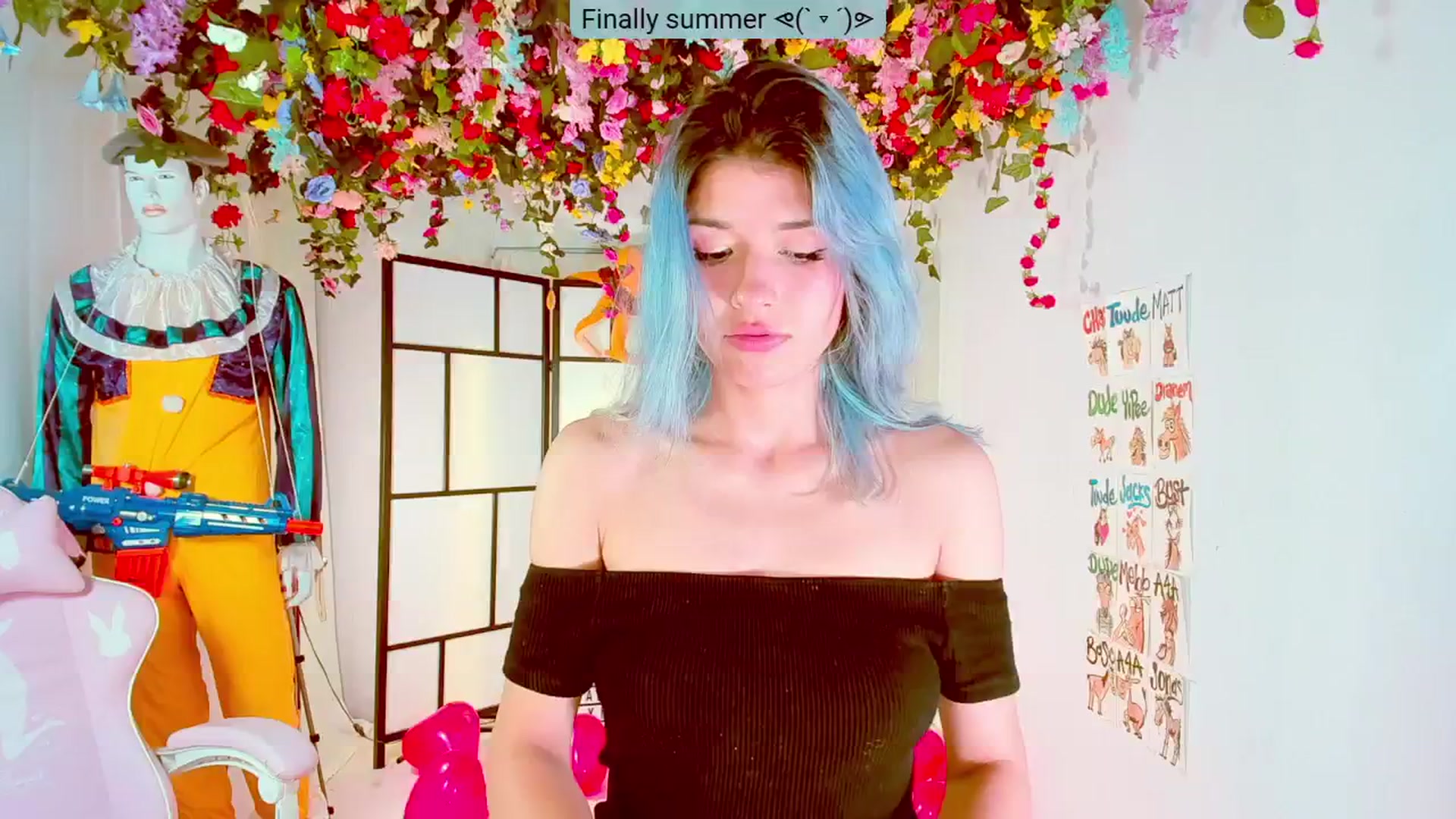 Gallery image thumbnail from Agostinha_Red's myfreecams stream on, 07/25/2024, 20:55 image 15 of 20