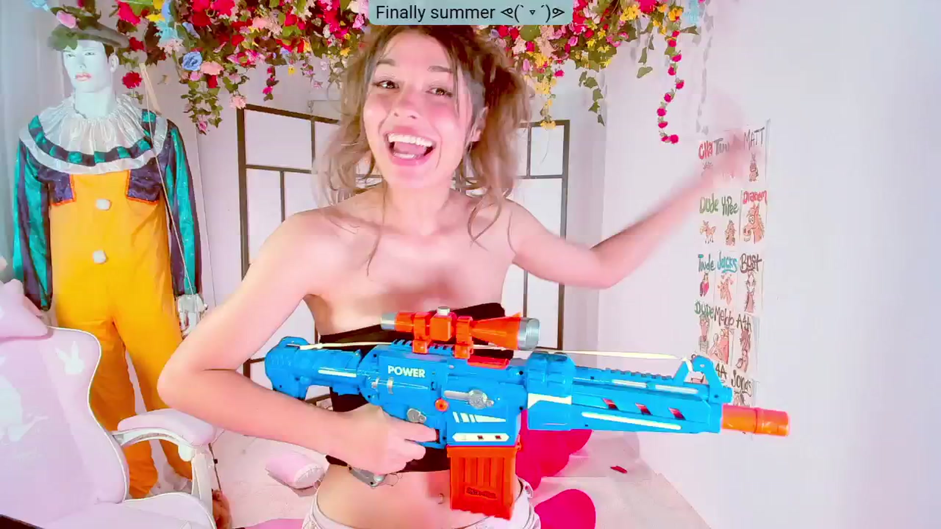 Gallery image thumbnail from Agostinha_Red's myfreecams stream on, 07/29/2024, 18:33 image 11 of 20