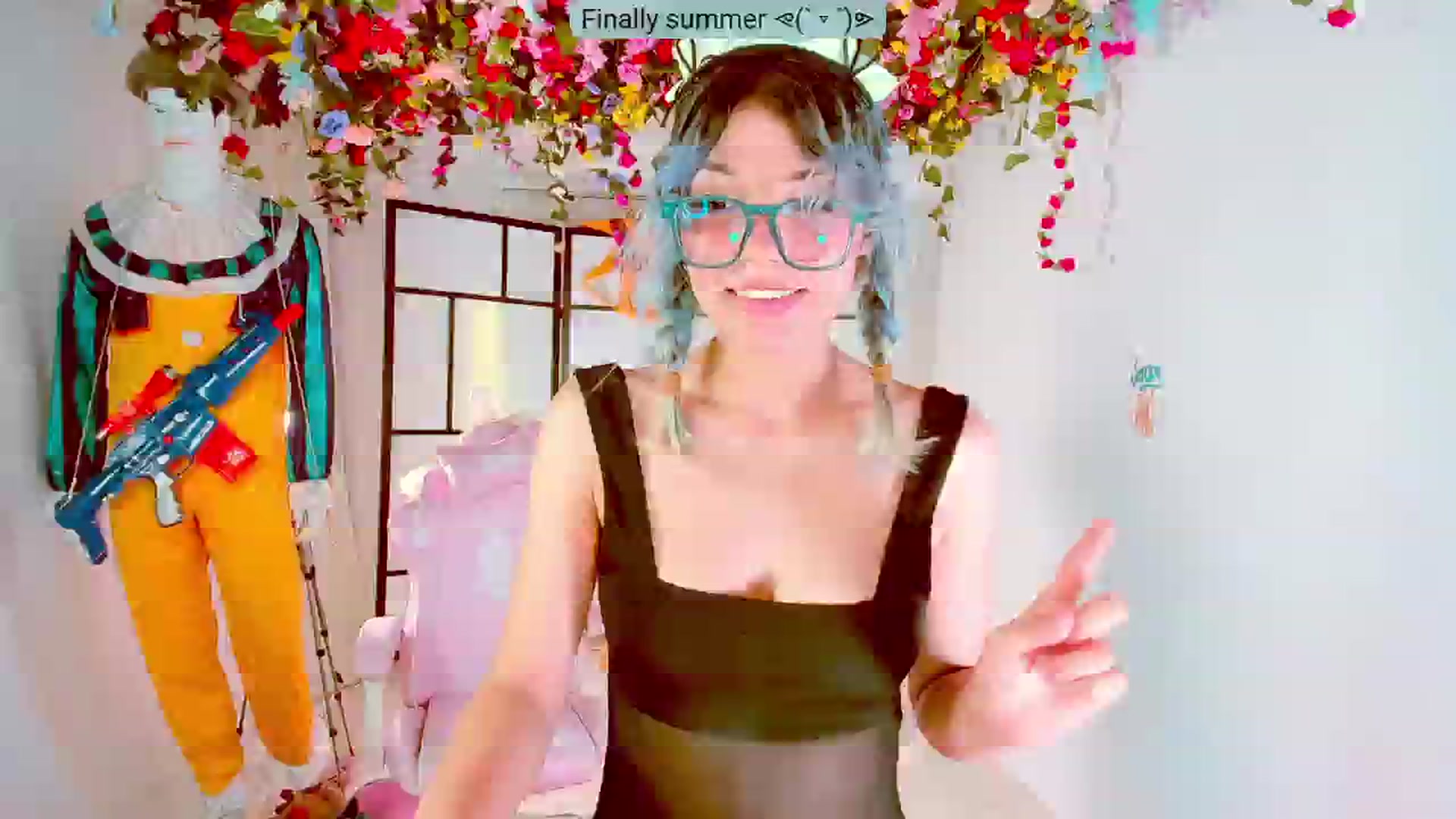 Gallery image thumbnail from Agostinha_Red's myfreecams stream on, 08/02/2024, 20:33 image 15 of 20