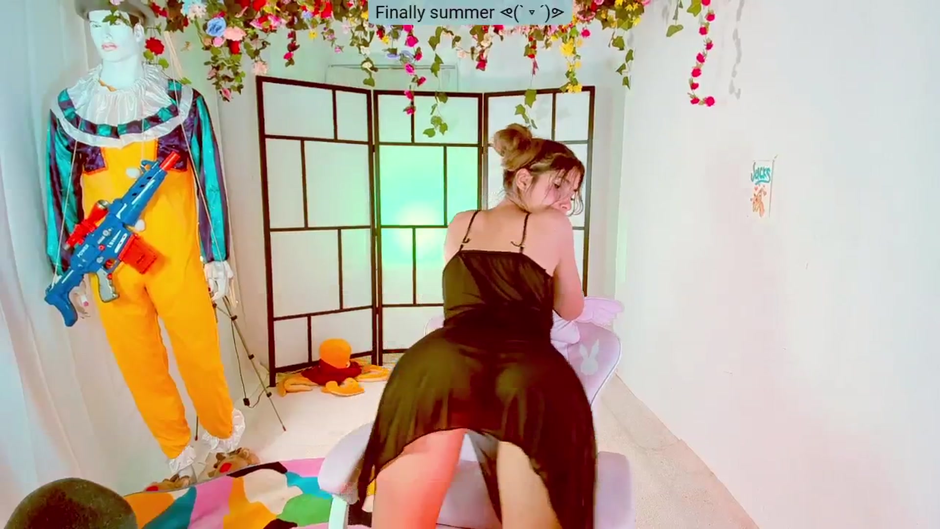 Gallery image thumbnail from Agostinha_Red's myfreecams stream on, 08/09/2024, 24:12 image 3 of 20