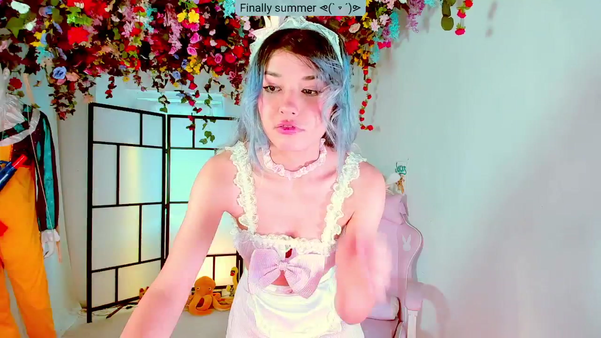 Gallery image thumbnail from Agostinha_Red's myfreecams stream on, 08/15/2024, 18:43 image 3 of 20