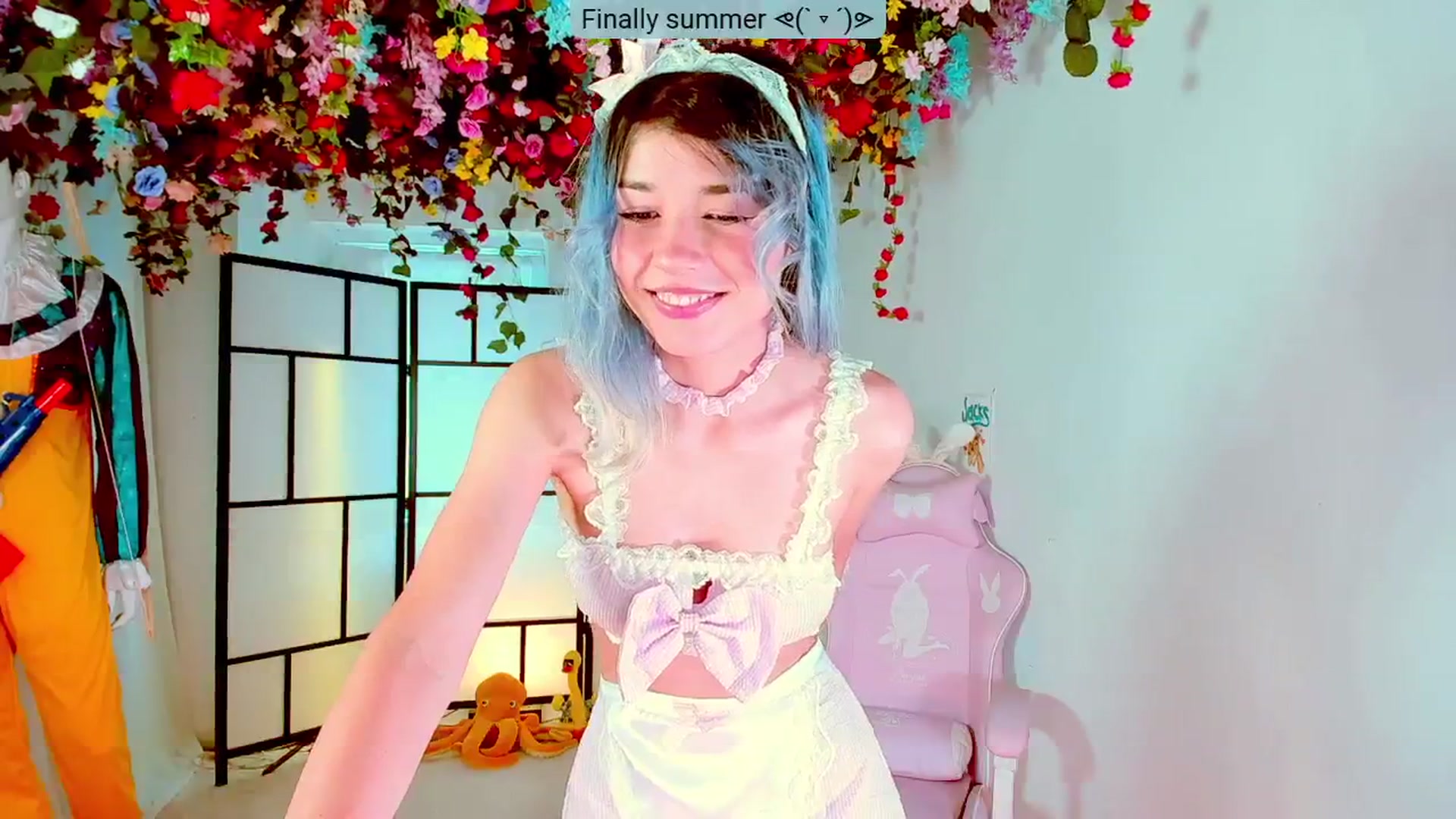 Gallery image thumbnail from Agostinha_Red's myfreecams stream on, 08/15/2024, 18:43 image 8 of 20
