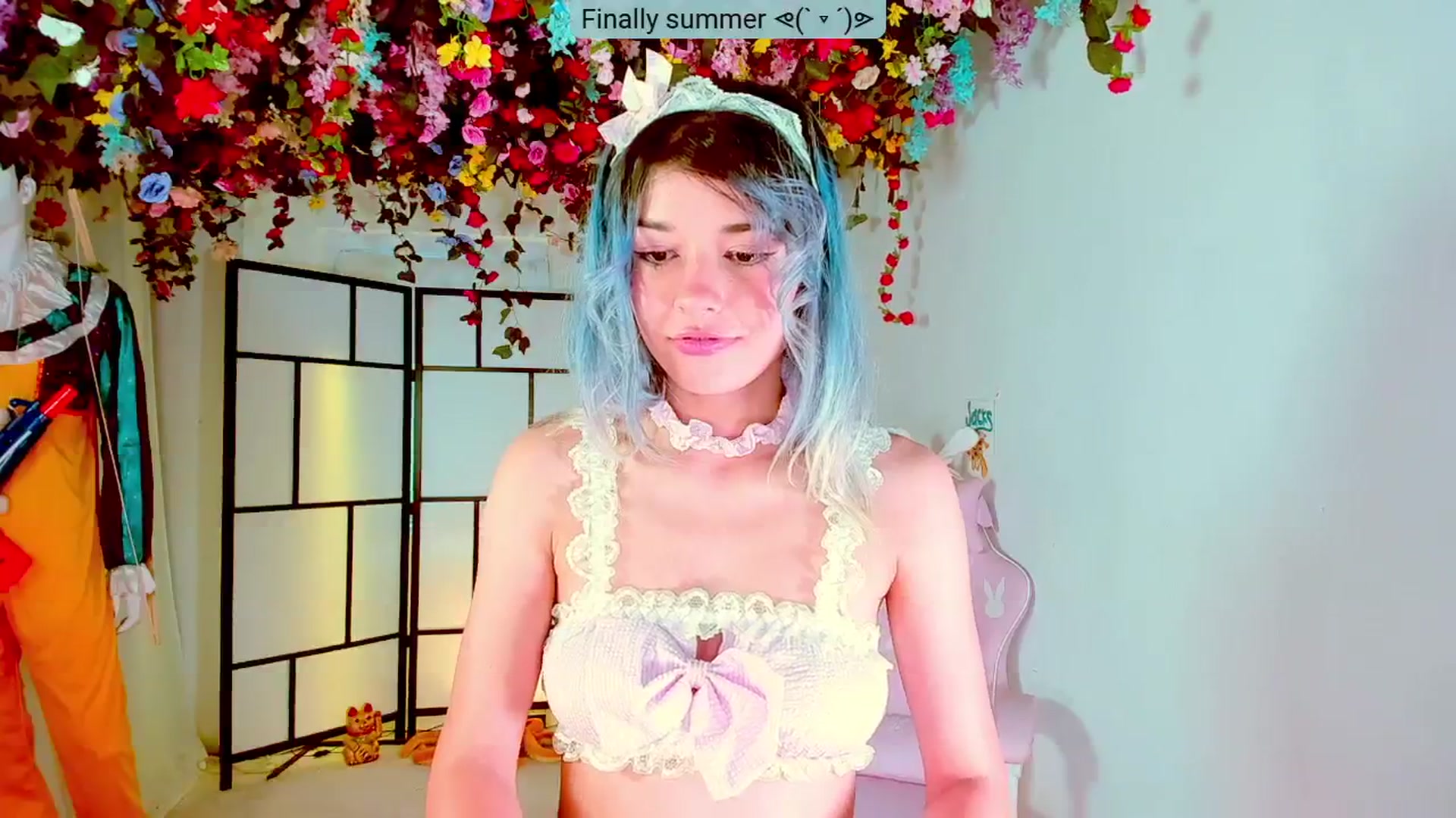 Gallery image thumbnail from Agostinha_Red's myfreecams stream on, 08/15/2024, 21:14 image 6 of 20