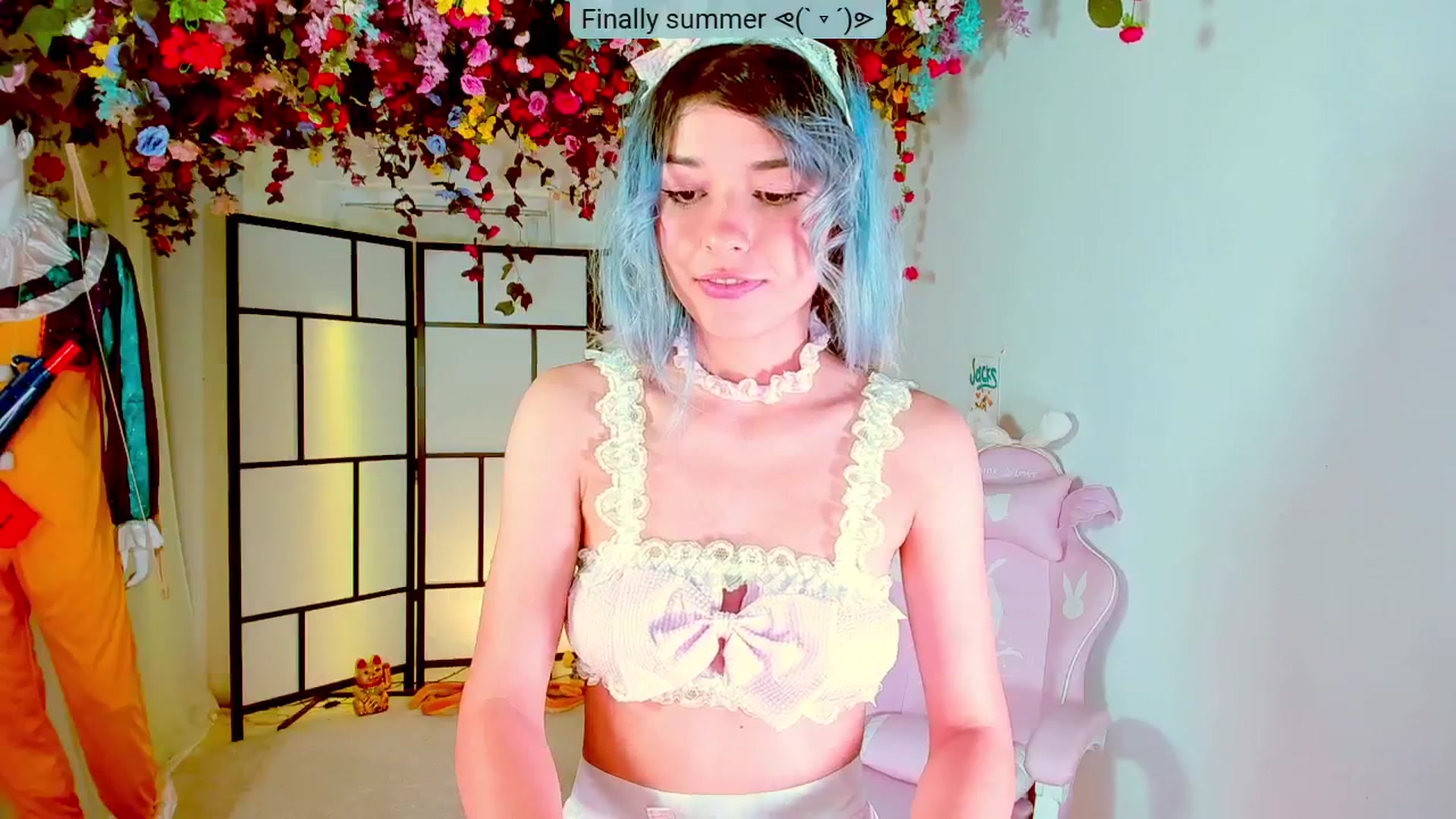 Gallery image thumbnail from Agostinha_Red's myfreecams stream on, 08/15/2024, 21:14 image 10 of 20