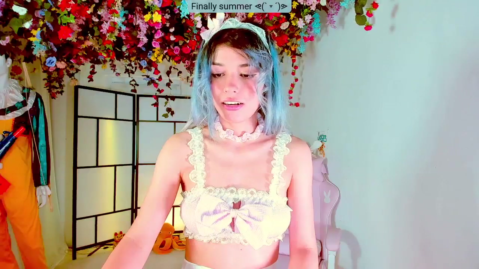 Gallery image thumbnail from Agostinha_Red's myfreecams stream on, 08/15/2024, 21:14 image 7 of 20