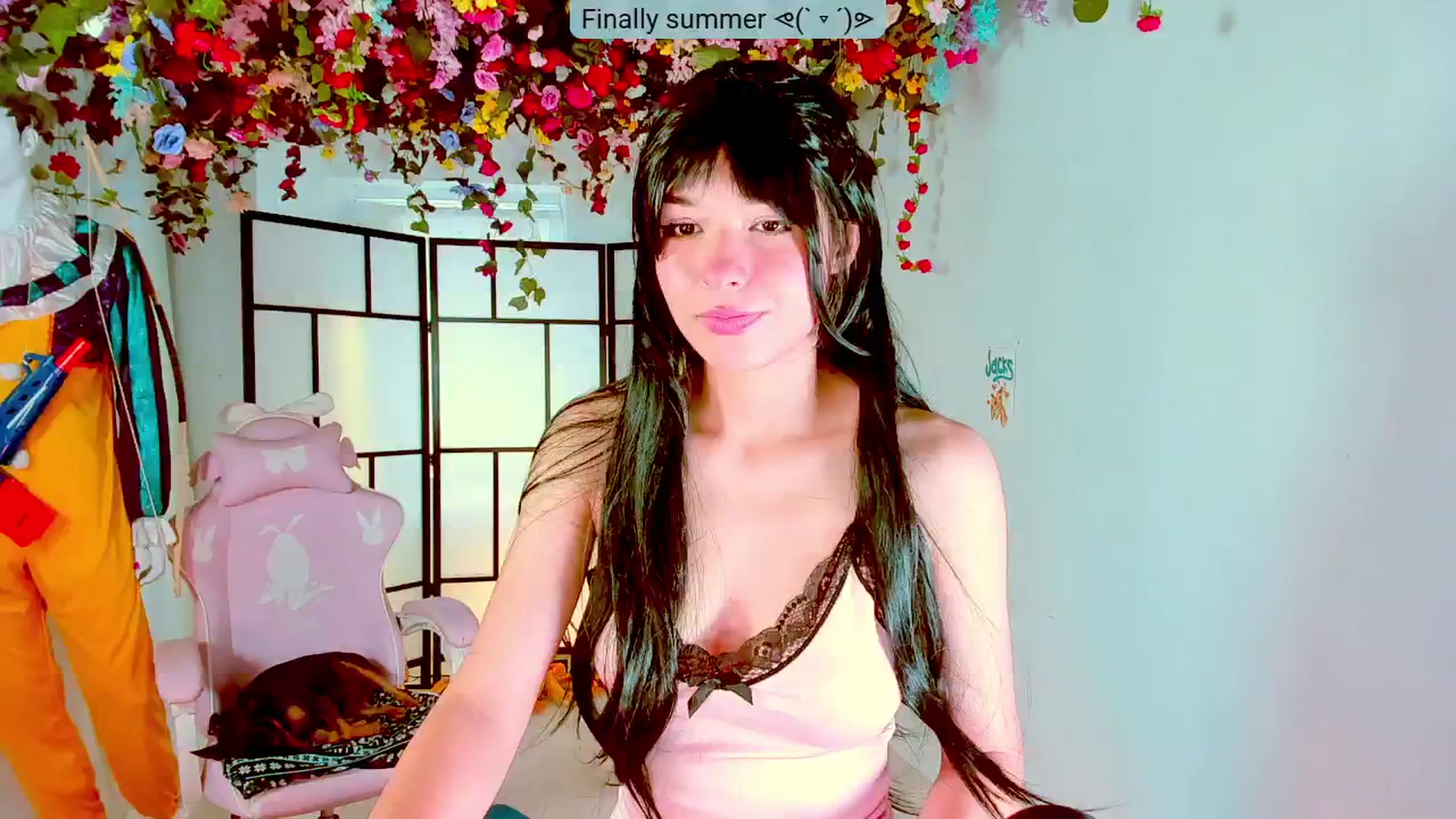 Gallery image thumbnail from Agostinha_Red's myfreecams stream on, 08/17/2024, 17:38 image 5 of 20