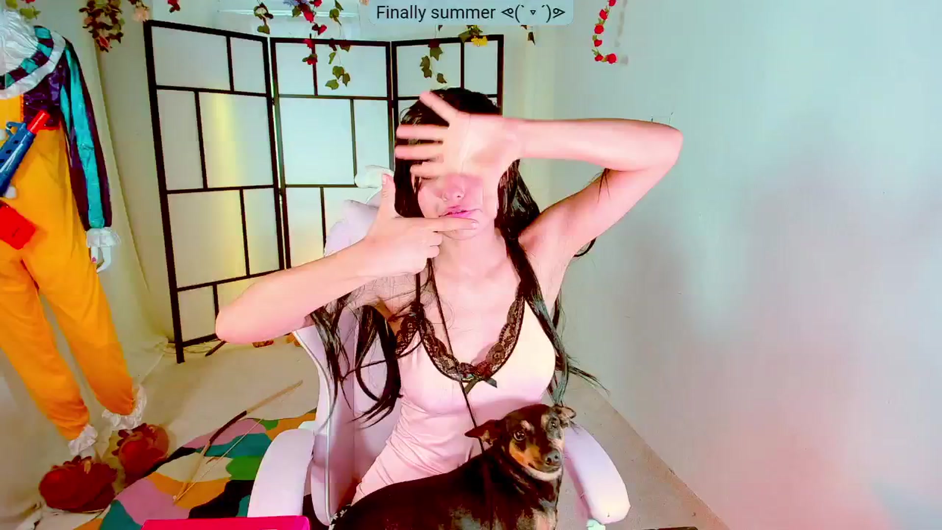 Gallery image thumbnail from Agostinha_Red's myfreecams stream on, 08/17/2024, 20:51 image 4 of 20