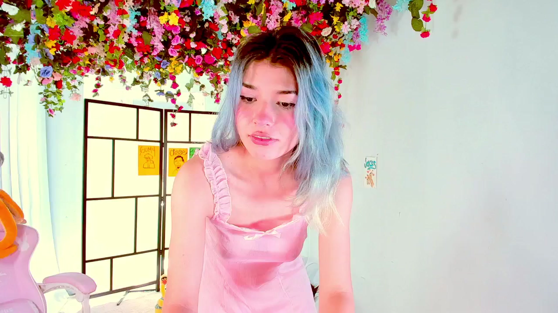 Gallery image thumbnail from Agostinha_Red's myfreecams stream on, 08/26/2024, 12:28 image 9 of 20