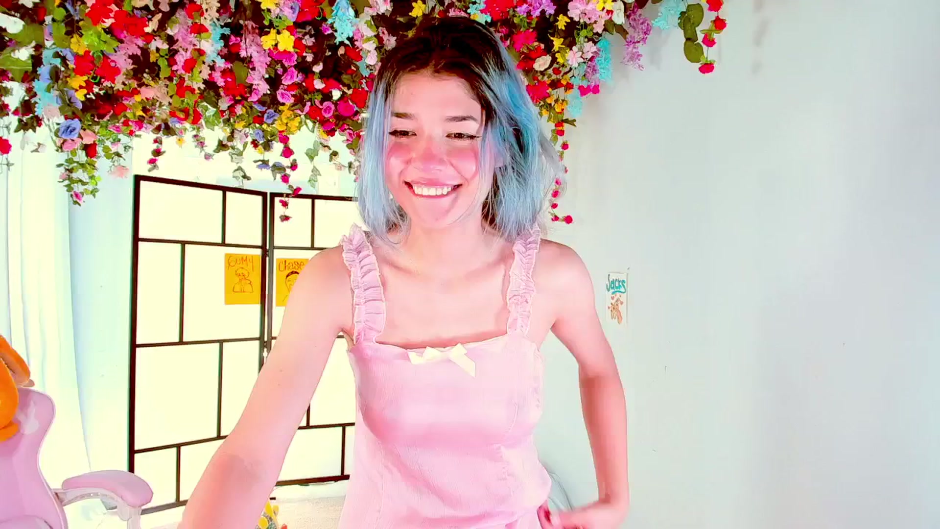 Gallery image thumbnail from Agostinha_Red's myfreecams stream on, 08/26/2024, 12:28 image 8 of 20