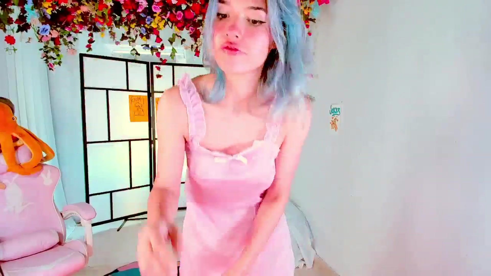 Gallery image thumbnail from Agostinha_Red's myfreecams stream on, 08/26/2024, 13:40 image 18 of 20