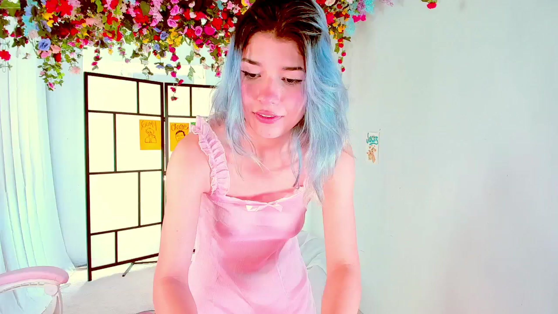 Gallery image thumbnail from Agostinha_Red's myfreecams stream on, 08/26/2024, 13:40 image 1 of 20