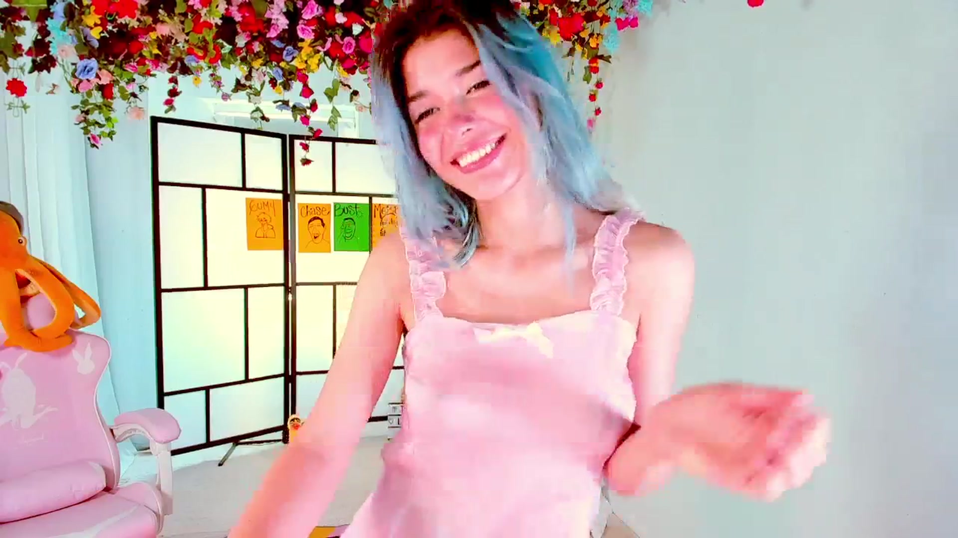 Gallery image thumbnail from Agostinha_Red's myfreecams stream on, 08/26/2024, 13:40 image 14 of 20