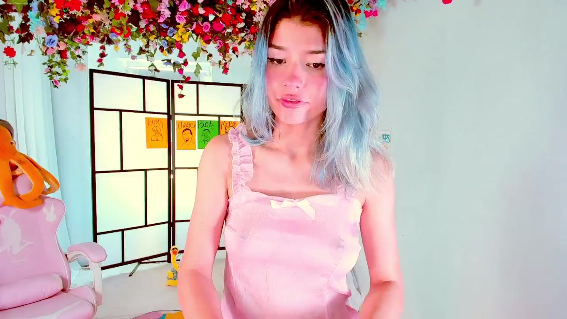 Gallery image thumbnail from Agostinha_Red's myfreecams stream on, 08/26/2024, 13:40 image 13 of 20