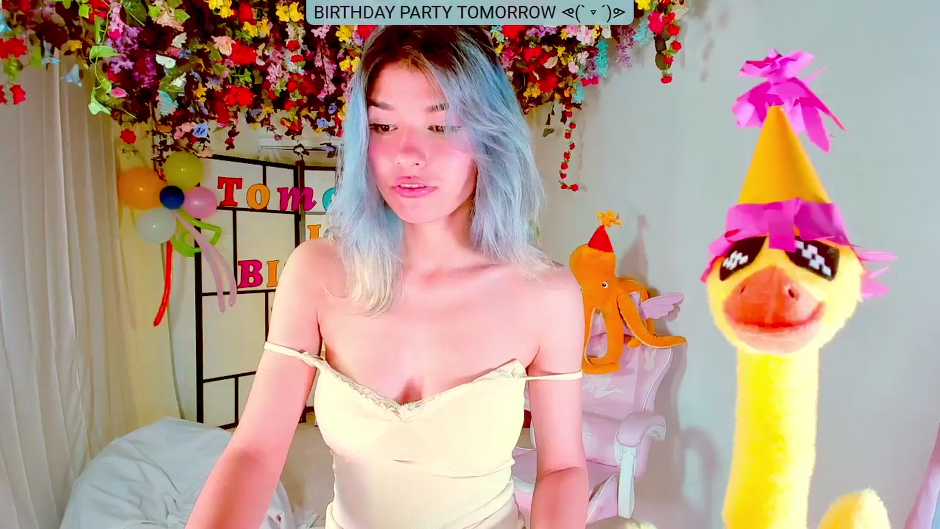 Gallery image thumbnail from Agostinha_Red's myfreecams stream on, 08/31/2024, 22:02 image 20 of 20
